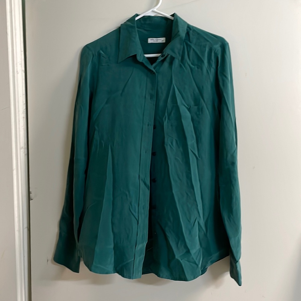 Equipment Silk Shirt Buttondown